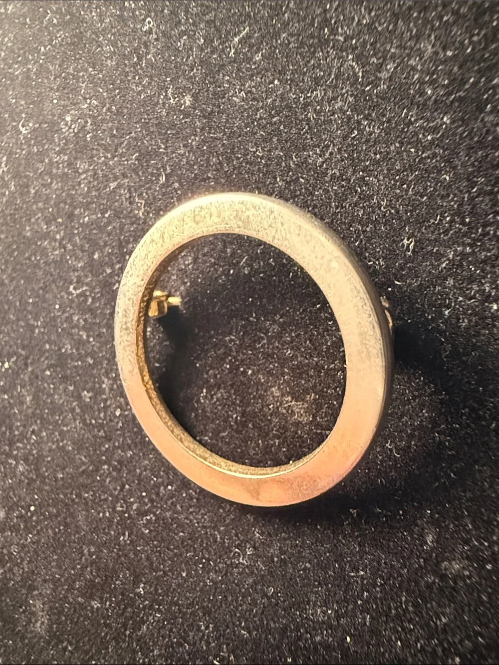Minimalist Silver-Tone Round Statement Brooch